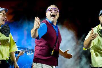  La Murgota de Telde estrena con éxito en Gáldar su espectáculo 'Los chicos del coro'/TA.